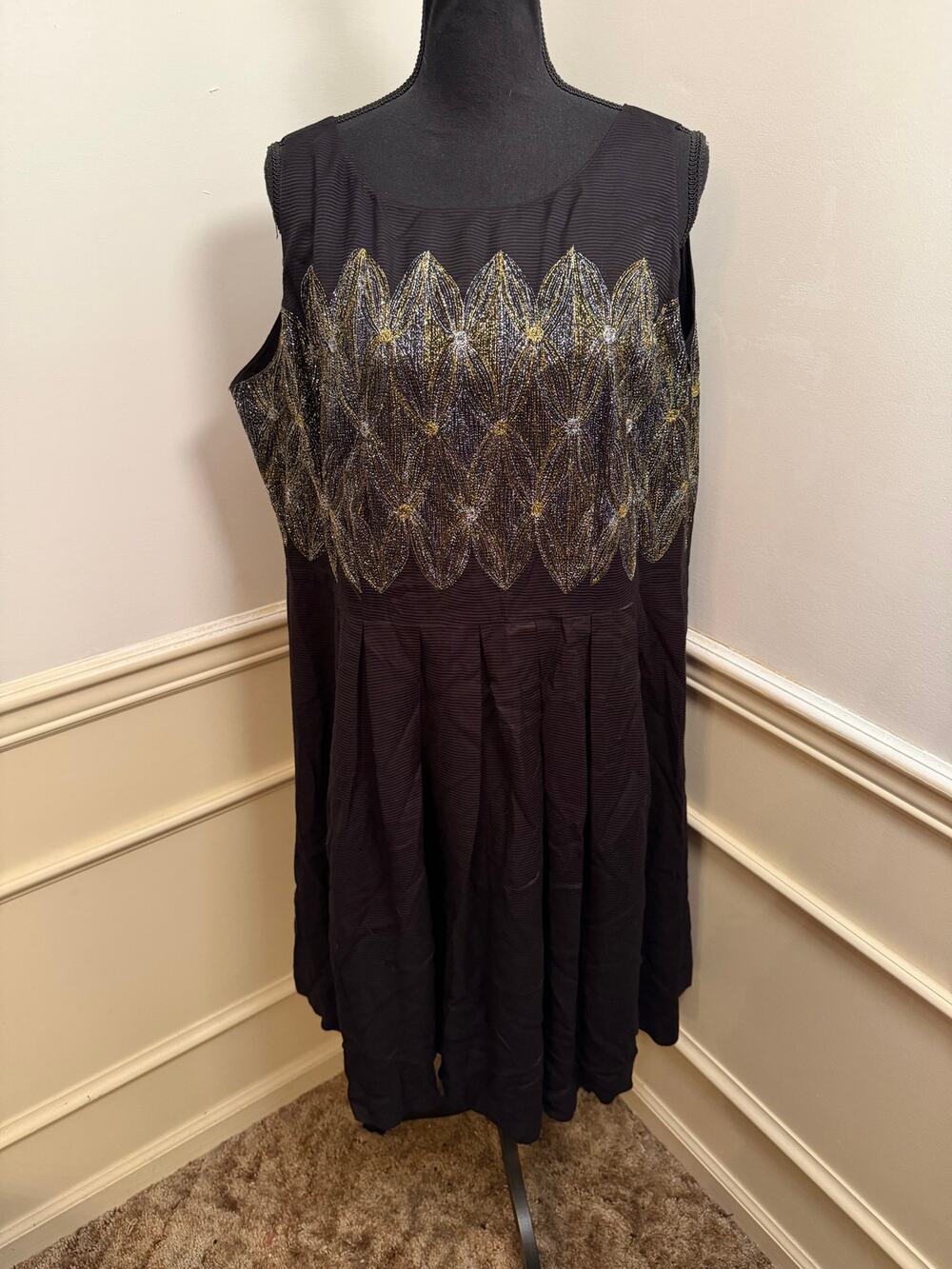 Vintage Clements Ribeiro Evans Swan Black Metallic Embroidered Cocktail Dress